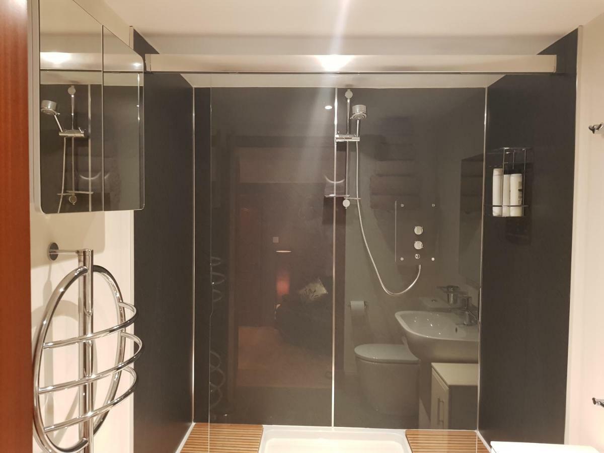 The Smiddy Suite Ellon Esterno foto